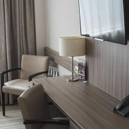 Mezzo Hotel&business