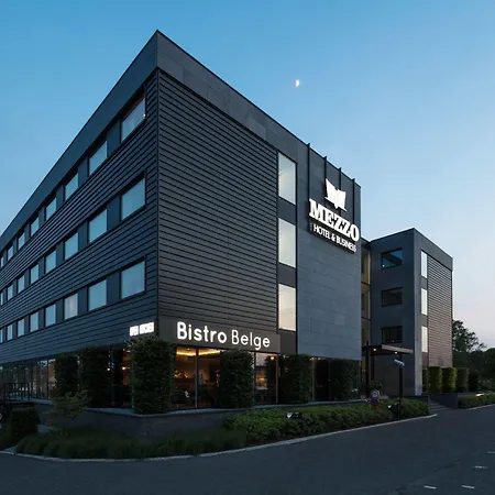 Mezzo Hotel&business Hotel