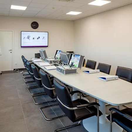 Mezzo Hotel&business 3*