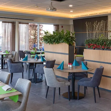 Mezzo Hotel&business Hotel