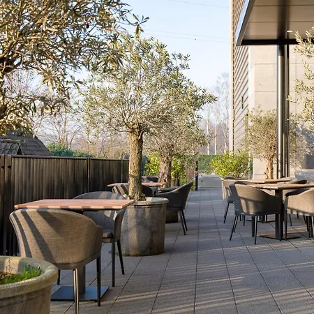 Mezzo Hotel&business Hotel 3*