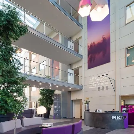 Hotel Mezzo Hotel&business 3*